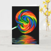 farbenfroher Lollipop auf schwarz Karte (Gelbe Blume)