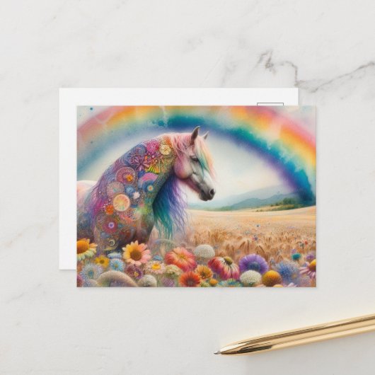 Farbenfroher Mustang unter einer Regenbogen-Wildbl Postkarte (Vorderseite/Rückseite Beispiel)