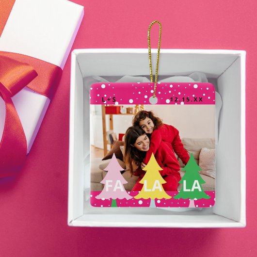 Farbenfroher Neon Fa La Christmas Foto Pink Keramikornament