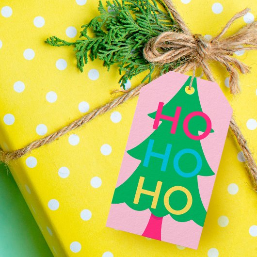 Farbenfroher Neon Typographic HO HO Weihnachtsbaum Geschenkanhänger