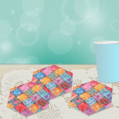 Farbenfroher Patchwork-Druck Monogramm Untersetzer