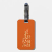 Farbenfroher Phönix fliegt vor einem frischen Hint Gepäckanhänger (Rückseite vertikal)