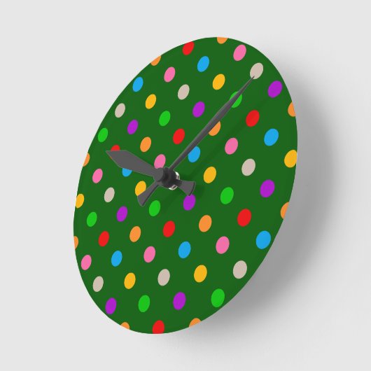 Farbenfroher Regenbogen-Punkte Grün Runde Wanduhr (Winkel)