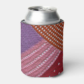 Farbenfroher Strick: Abstrakte Patchwork Textur. Dosenkühler (Kanne Vorderseite)