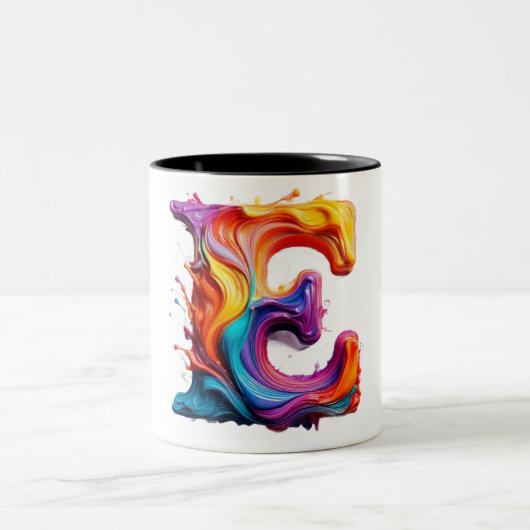 Farbenfroher Tasse mit Buchstabe "E" in flüssiger (Mittel)