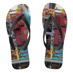 Farbenfroher Westen Badesandalen