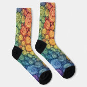 Farbenfrohes abstraktes Doodle-Swirbelmuster Socken (Rechts)