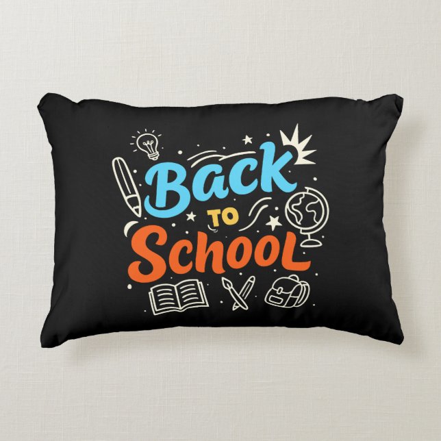 Farbenfrohes Back-to-School-Typografie-Design Dekokissen (Vorderseite)