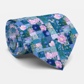 Farbenfrohes Blues-Patchwork-Muster individuell an Krawatte (Gerollt)