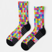Farbenfrohes gefärbtes Millimeterpapier mit diagon Socken (Links)