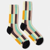 Farbenfrohes geometrisches Muster mit vertikalen S Socken (Rechts)