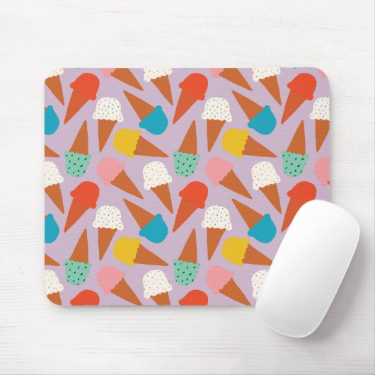 Farbenfrohes handgezeichnetes Muster eines Eiswaff Mousepad (Mit Mouse)