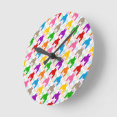 Farbenfrohes Houndstooth-Muster Weiß Runde Wanduhr (Winkel)