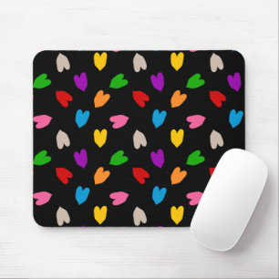 Farbenfrohes Liebesherzen Muster Design Schwarz  Mousepad