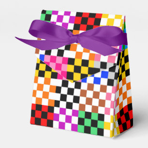 Farbenfrohes Patchwork Karomuster Design Geschenkschachtel