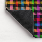 Farbenfrohes Regenbogen-Gingham-Karo-Design - Schw Mousepad (Ecke)