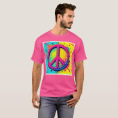 Farbenfrohes Retro-Friedenszeichen T-Shirt (Vorne ganz)
