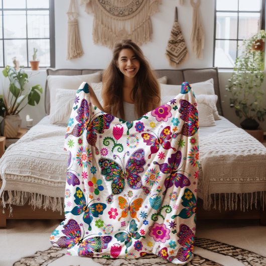 Farbenfrohes Retro-Schmetterlinge und Blumen Muste Fleecedecke