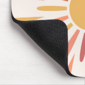 Farbenfrohes Retro-Sonnen-Design Mousepad (Ecke)
