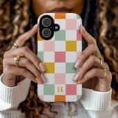Farbenfrohes Schachbrett-Monogramm Case-Mate iPhone Hülle