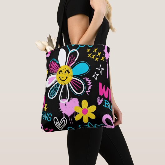 Farbenfrohes Smiley-Blumen-Graffiti-Muster  Tasche (Von Nahem)