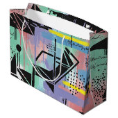 Farbenfrohes städtisches Graffiti-Muster (11) Große Geschenktüte (Rückseite Schrägansicht)