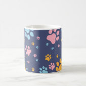 Farbenfrohes Tierpfotenabdruckmuster Kaffeetasse (Mittel)