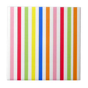 Farbenfrohes Vibrantes Streifenmuster-Design Fliese