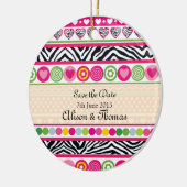 Farbenfrohes Zebra-Herzen 'Datum retten' Ornament (Links)