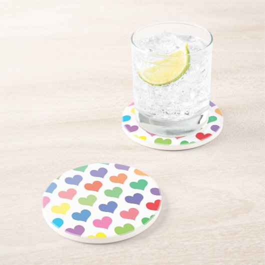 Farbenvolles Herzdesign Getränkeuntersetzer (Seite)
