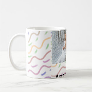 Farbfarbiges Wendelmuster fügt Fotoname hinzu Kaffeetasse