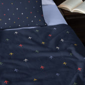 Farbflugzeuge seitlich nach schwarz blau ausgerich fleecedecke