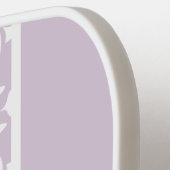 Farbgeflechtetes Muster auf rosa Blume Monogramm Pickleball Schläger (Linke Seite)