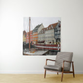 FARBHAFTE GEBÄUDE NEBEN DEM FLUSS WANDTEPPICH (Beispiel)