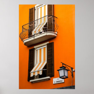 FARBHAFTE ITALIENISCHE FASSADE UND FENSTER POSTER