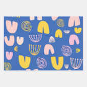 Farbige Abstrakte Formen Collage Design in Blau Geschenkpapier Set (Vorderseite)