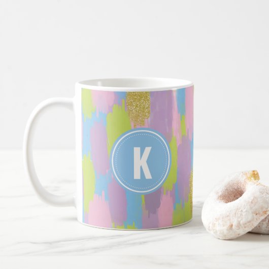 Farbige Abstrakte Pinselstriche Muster Monogramm Kaffeetasse (Mit Donut)