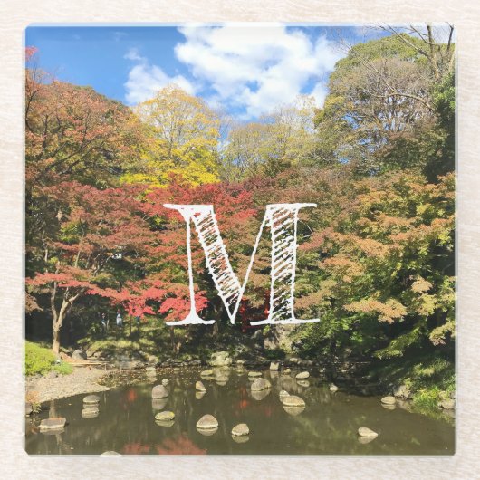 Farbige Ahornbäume nach Teich Glasuntersetzer (Vorderseite)