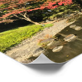 Farbige Ahornbäume nach Teich Poster (Ecke)