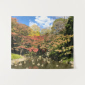 Farbige Ahornbäume nach Teich Wandteppich (Vorderseite (Horizontal))