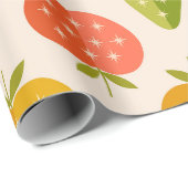 Farbige Äpfel und Erdbeeren mit Retro-Sternen Geschenkpapier (Rolleneckpunkt)