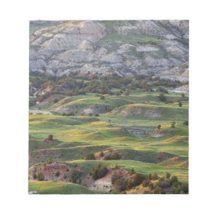 Farbige Badlands vom Buck Hill Aussichtspunkt in Notizblock