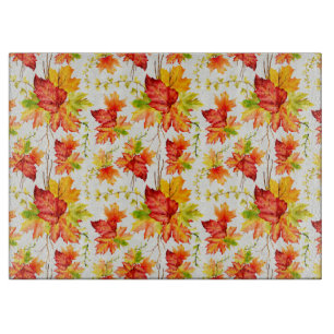 Farbige Blätter des Herbstes Schneidebrett