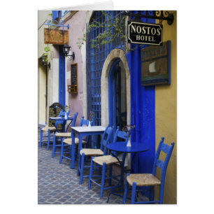 Farbige blaue Tür und Verkleidung eines alten Hote