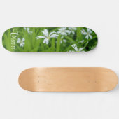 Farbige Blume grün Skateboard (Horizontal)