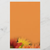 Farbige Blume in Rot, Gelb und Orange. Briefpapier (Vorderseite)