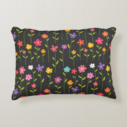 Farbige Blume schwarz Dekokissen (Vorderseite)