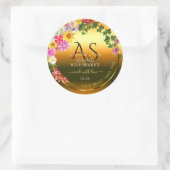 Farbige Blume und Initialen des Orange Product Lab Runder Aufkleber (Tasche)