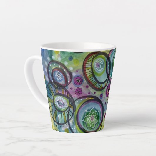 Farbige Circle Doodle Design Latte Tasse (Linke Ecke)