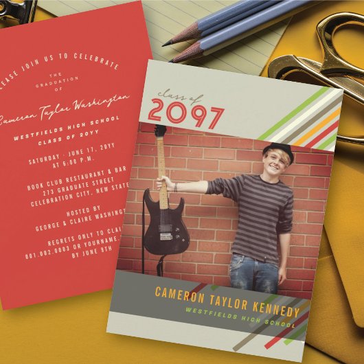 Farbige Diagonal Streifen Foto Graduation Party Einladung